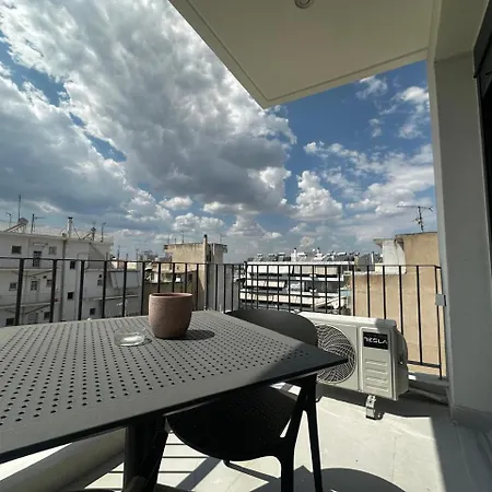 Alki-house *
