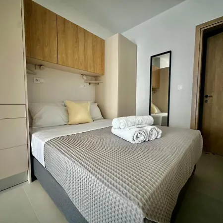Alki-house Aparthotel *