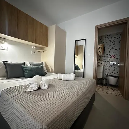 Alki-house * Athens
